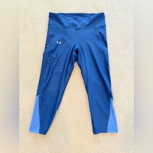 Under Armour Cropped Leggings (No size tag, waist is 12.5 inches across)